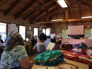 Ka Hui Kapa Apana O Waimea の月一度のミーティング