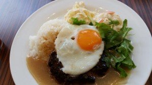 日本のロコモコ