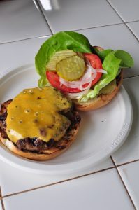 ウルパラクア・ランチ・ストアのハンバーガー