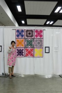 ハワイの植物を集めたサンプラーズキルト 青山昌美さん作