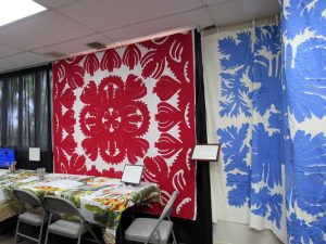 未完のハワイアンキルトの展示