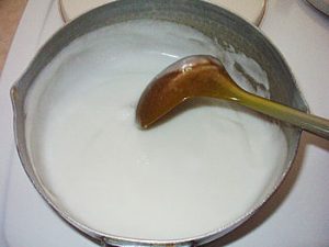 残りのココナッツミルクを入れ､焦げないように気をつけて