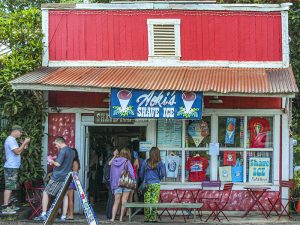 1920年に建てられた旧アオキの店