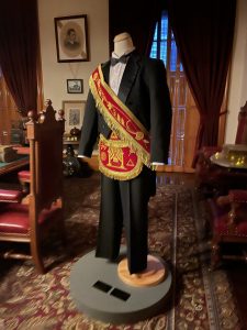 カラカウア王のフリーメイソンの正装の複製品