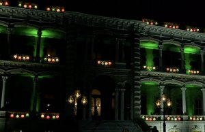 カピオラニ王妃夜のツアー